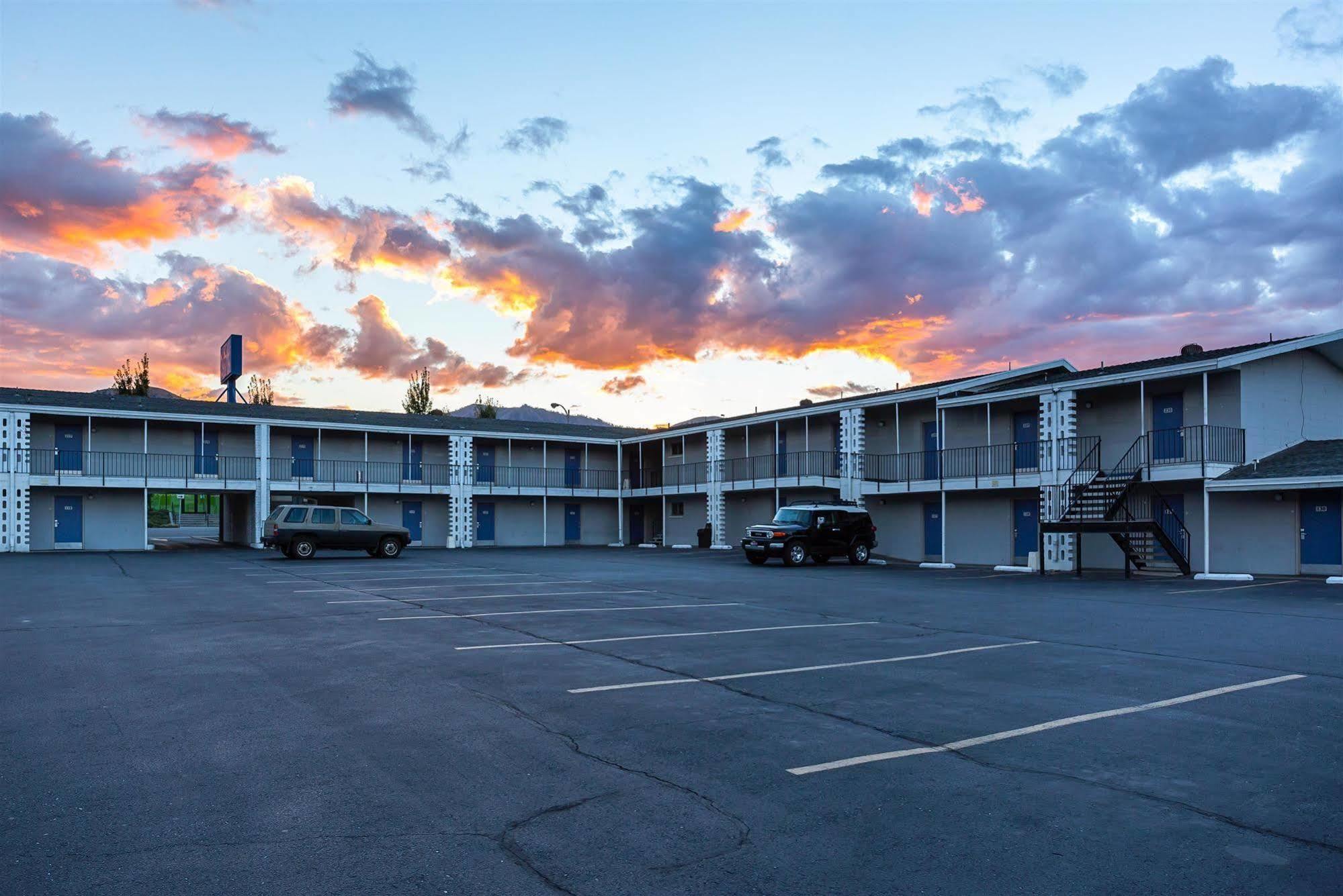 Motel 6-Wenatchee, Wa Εξωτερικό φωτογραφία